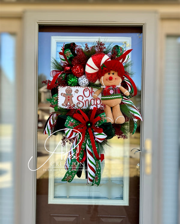 Oh Snap! Gingerbread Christmas Wreath