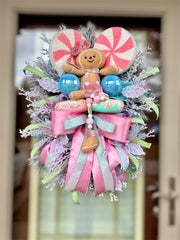 Sweet Gingerbread Girl Christmas Wreath