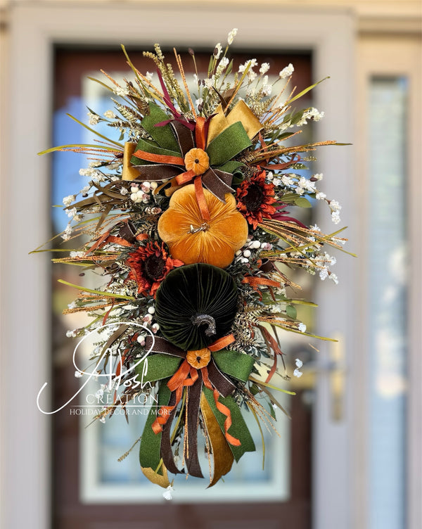 Autumn Harvest Velvet Pumpkin Wreath